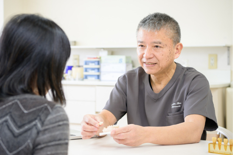 セラミッククラウンとは？